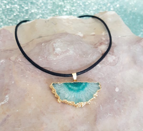 collier cordon noir quartz solaire pierre bleu bijoux